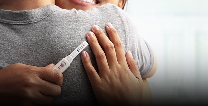 ¿Qué hacer cuando un test de embarazo es positivo?